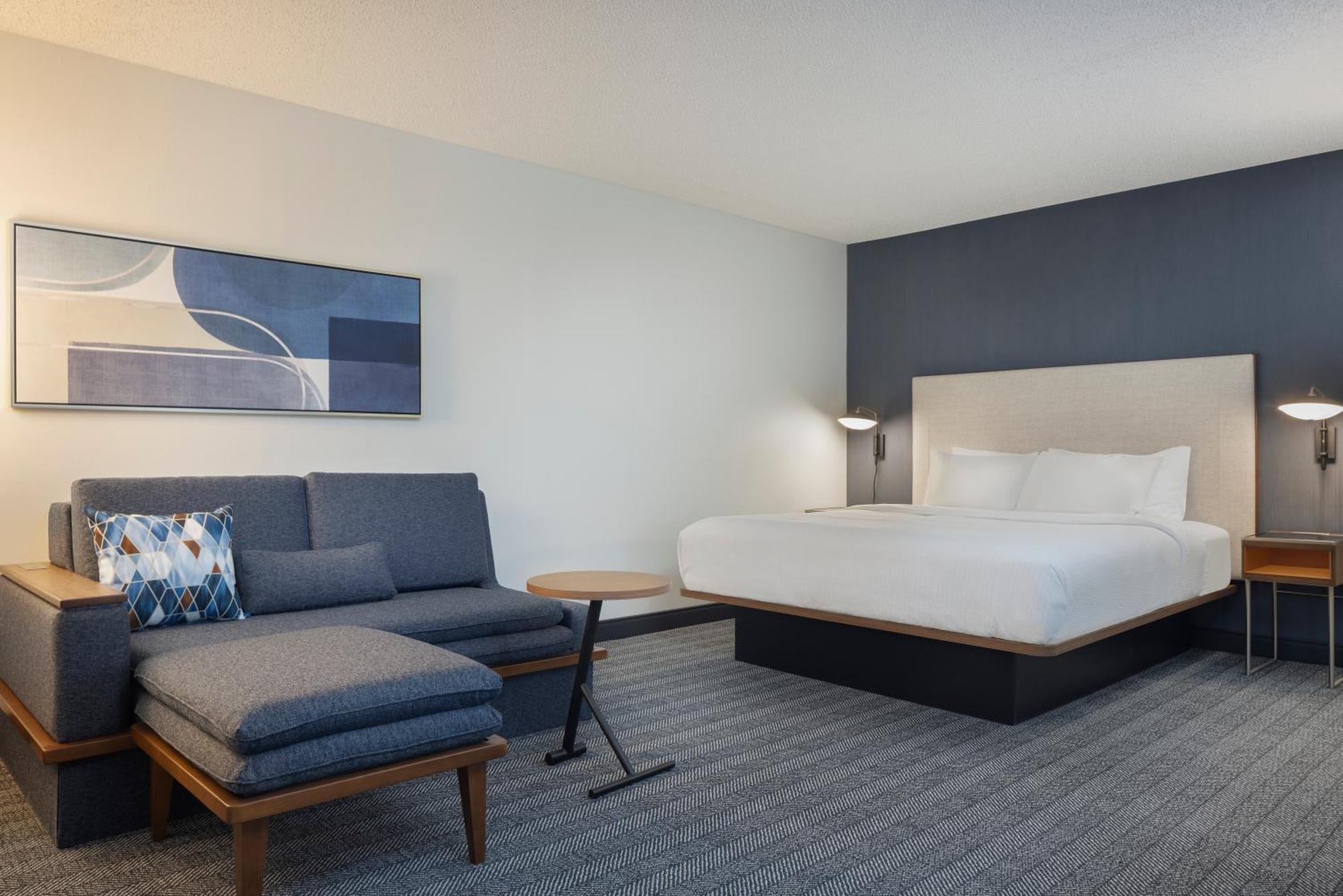 Hotel Courtyard By Marriott Springfield Airport Exterior foto